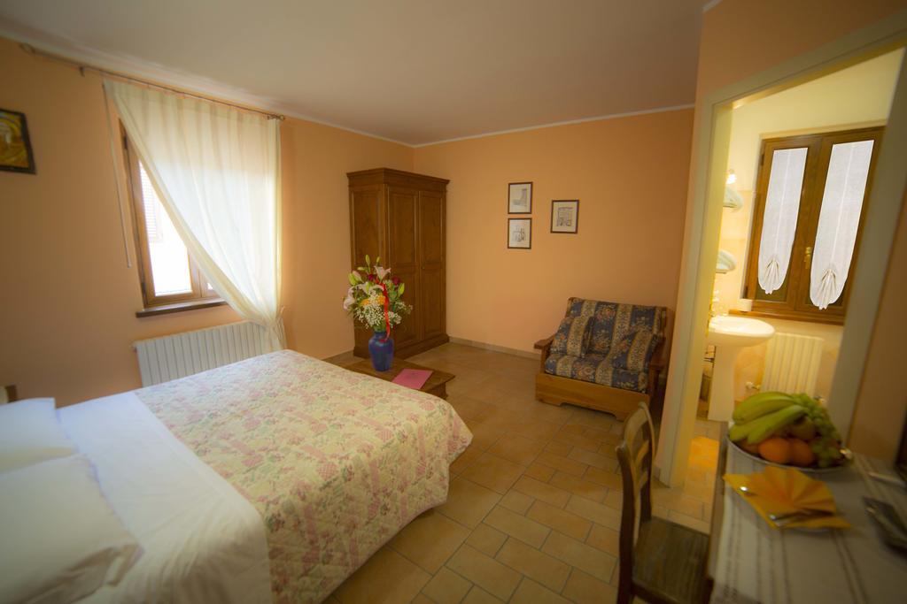 Camere Il Cantico Assise Extérieur photo